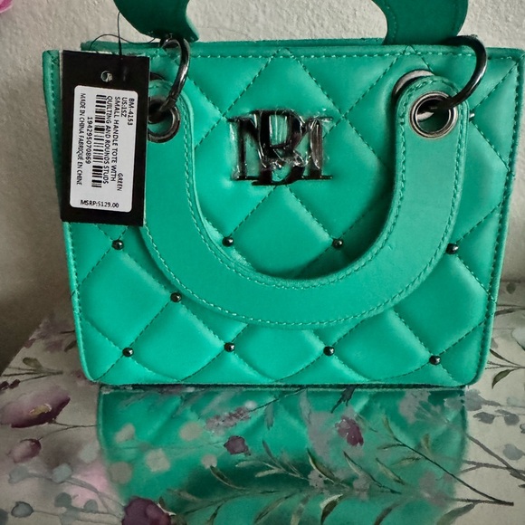 Badgley Mischka mini bag beautiful color free gift with purchase - Picture 2 of 3